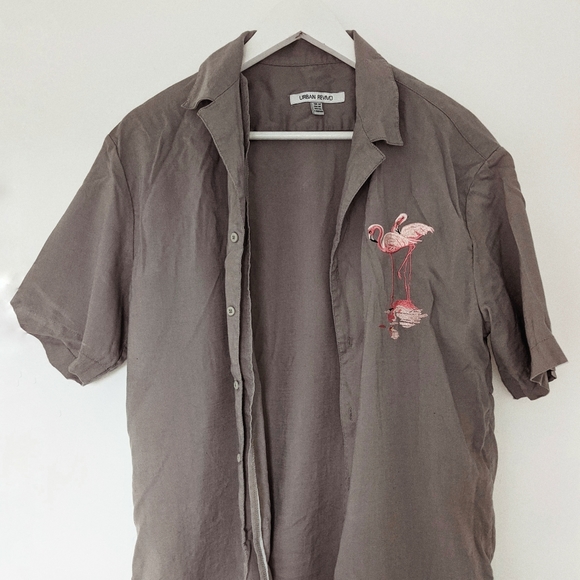 flamingo short-sleeved button-down - Picture 3 of 3